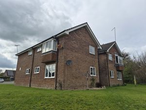 Rear- click for photo gallery